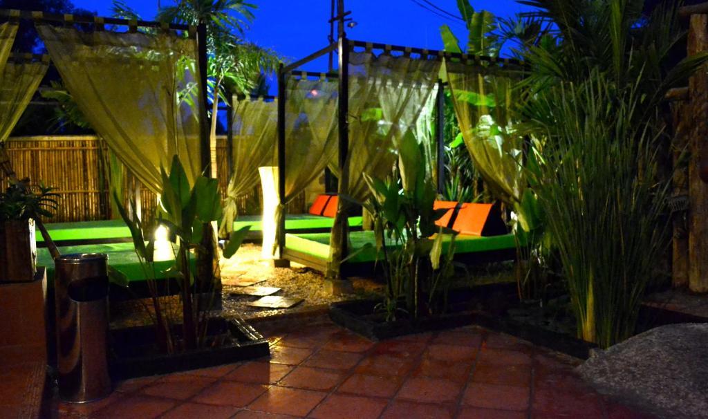 Forest King Hotel II Siem Reap Exteriör bild