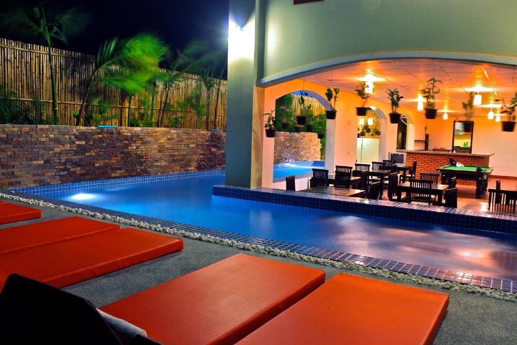 Forest King Hotel II Siem Reap Exteriör bild