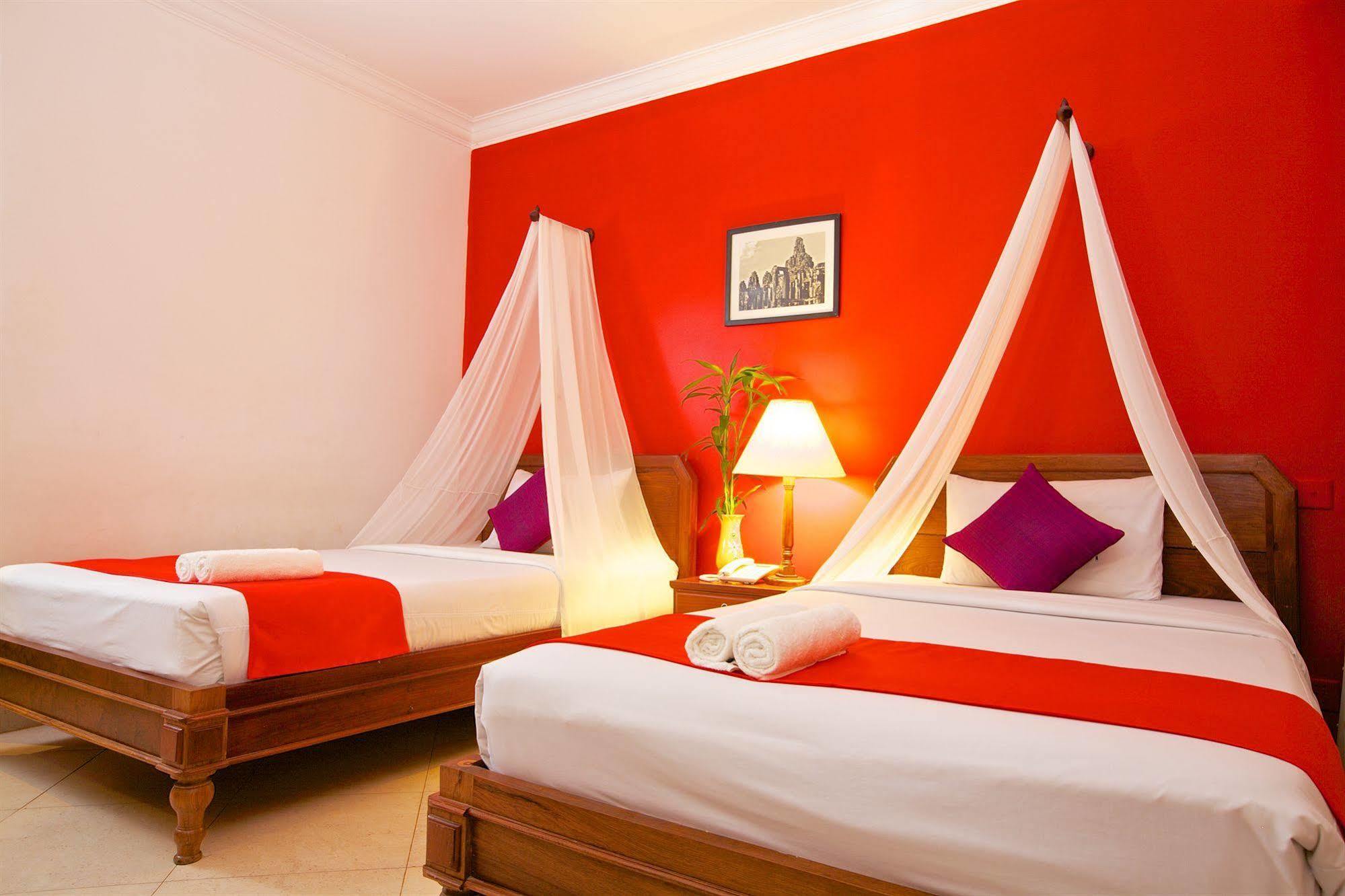 Forest King Hotel II Siem Reap Exteriör bild