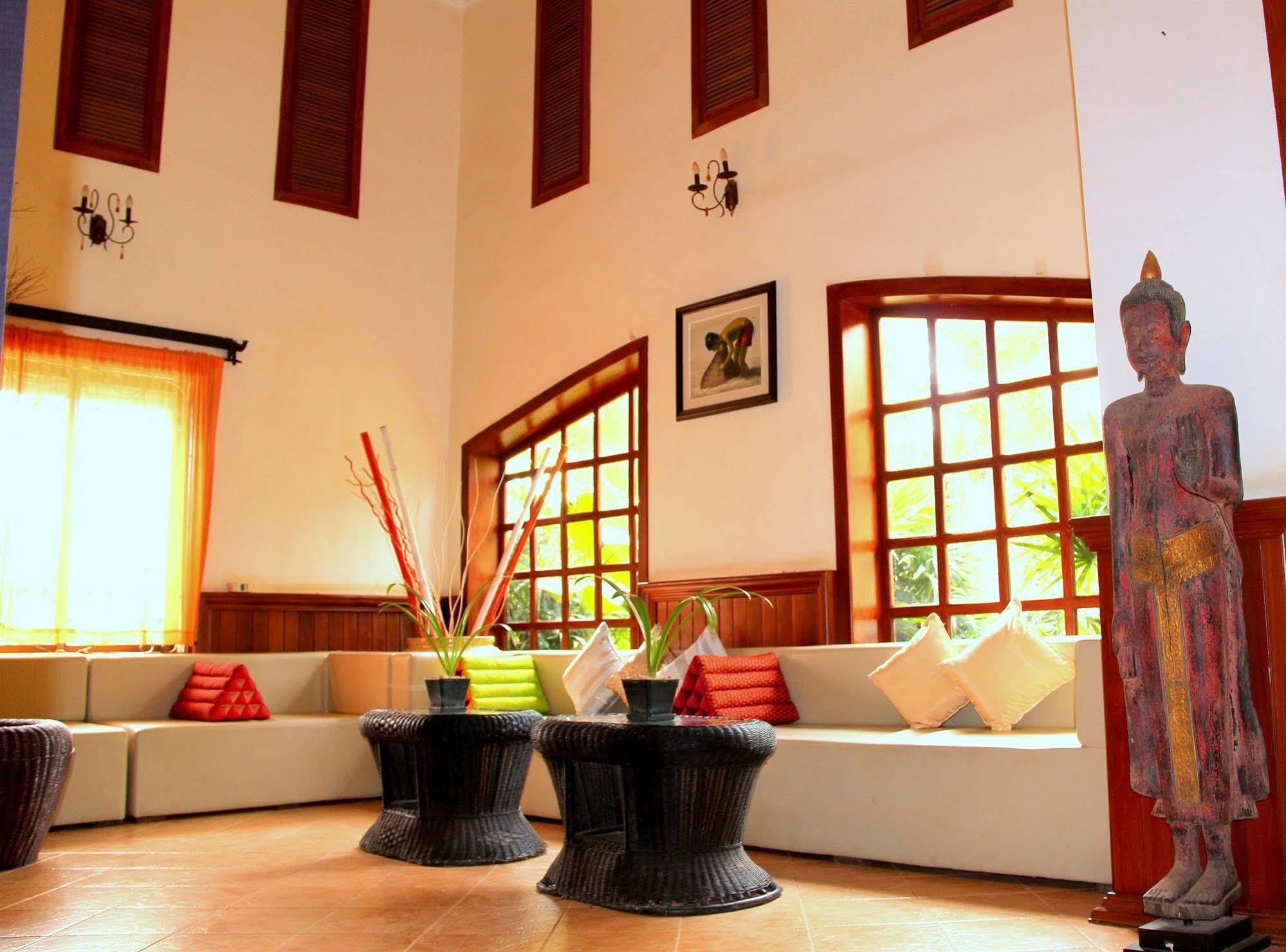 Forest King Hotel II Siem Reap Exteriör bild